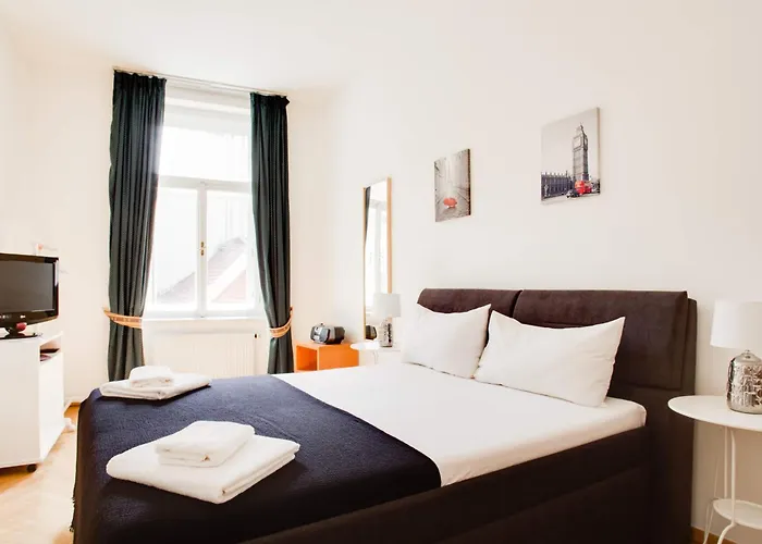 Pretty, Comfortable Apartment