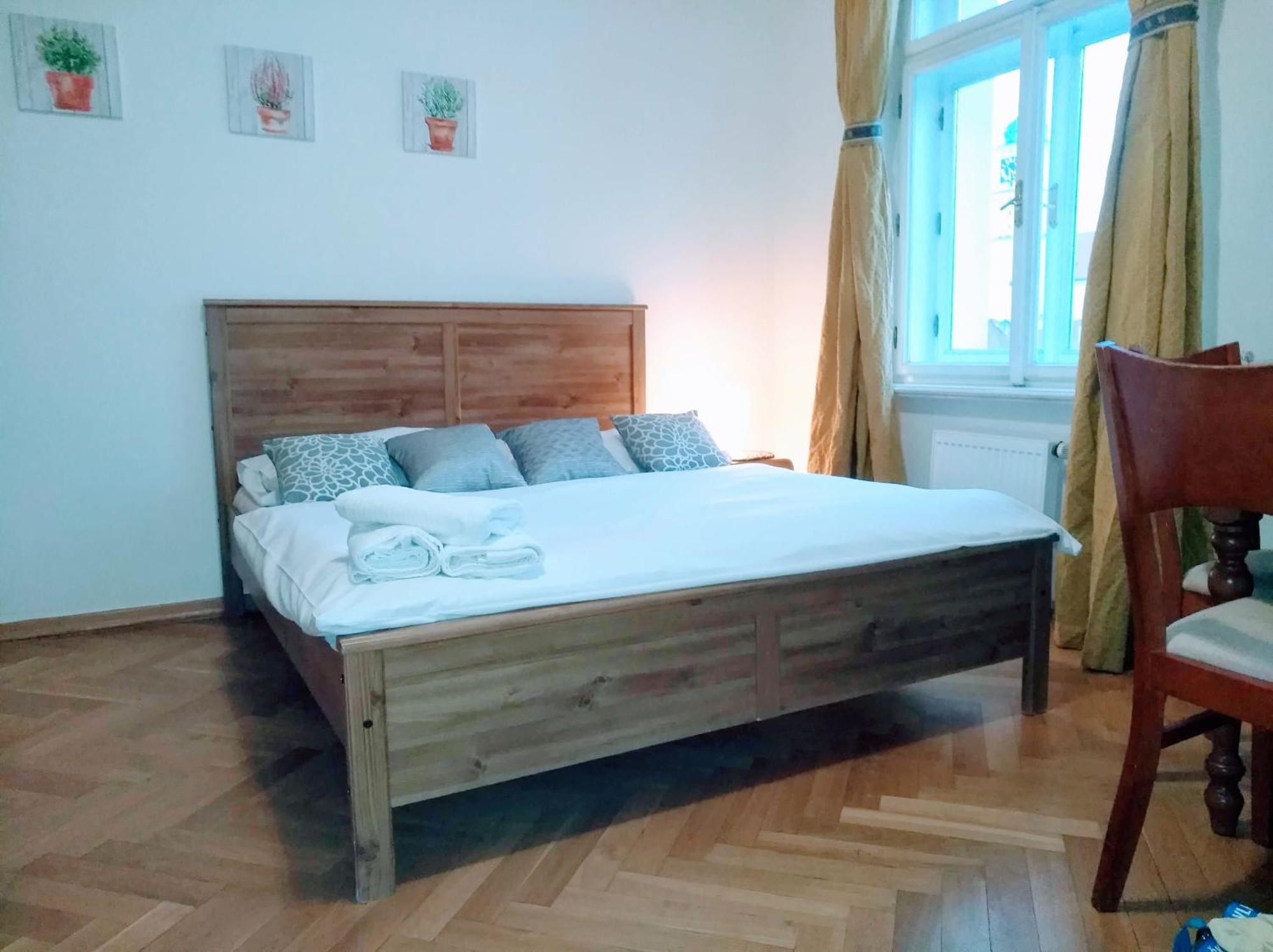 Pretty, Comfortable *